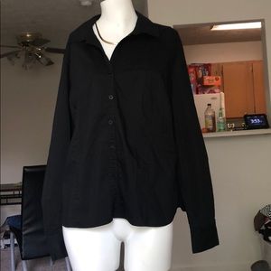 Button up black top
